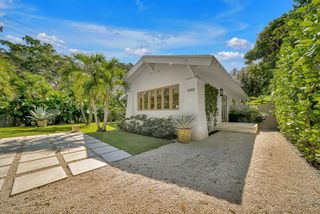 300 Barcelona Road, West Palm Beach, FL 33401