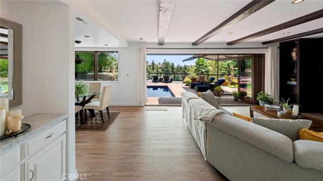 6312 Tahoe Drive, Los Angeles, CA 90068