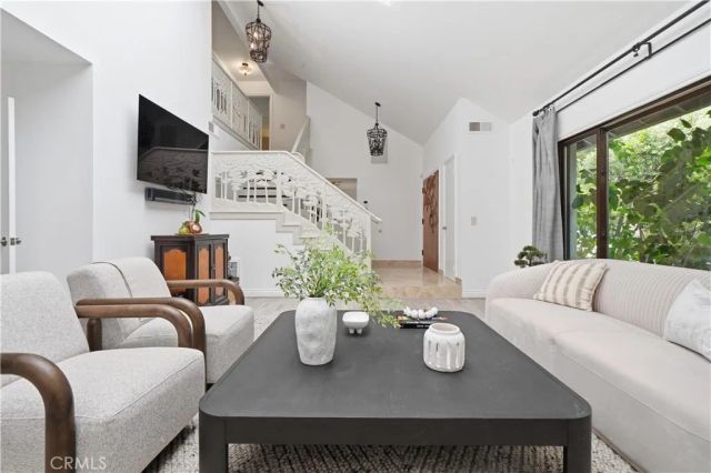 6312 Tahoe Drive, Los Angeles, CA 90068