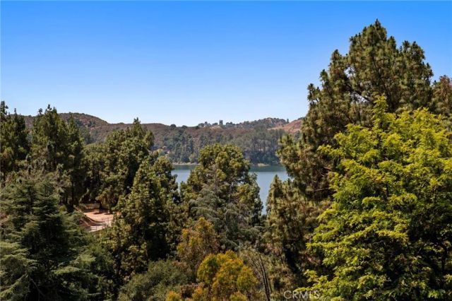 6312 Tahoe Drive, Los Angeles, CA 90068