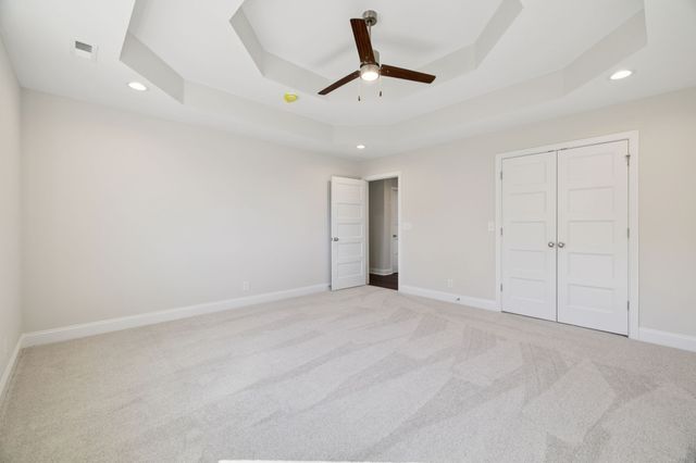 2895 Cooper Creek Rd, Woodlawn, TN 37191