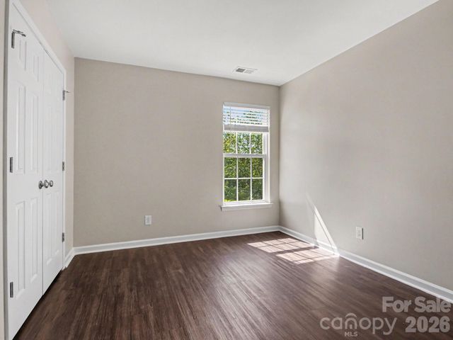 5142 Bentgrass Run Drive, Charlotte, NC 28269