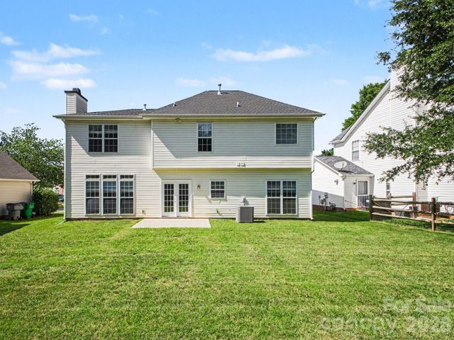 5142 Bentgrass Run Drive, Charlotte, NC 28269