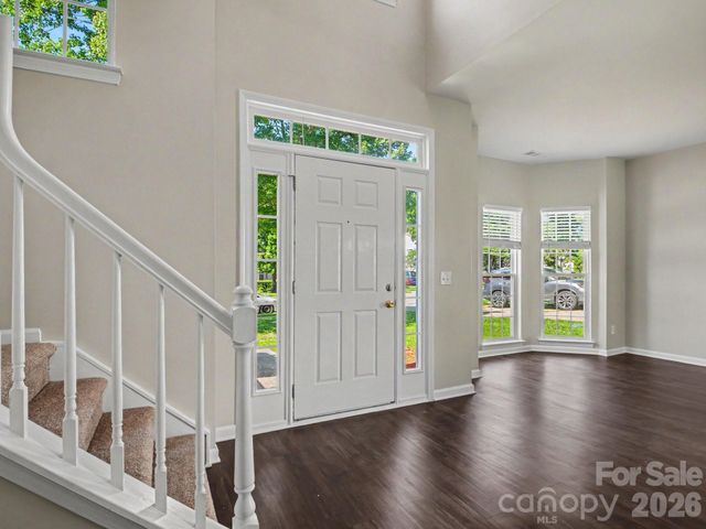 5142 Bentgrass Run Drive, Charlotte, NC 28269