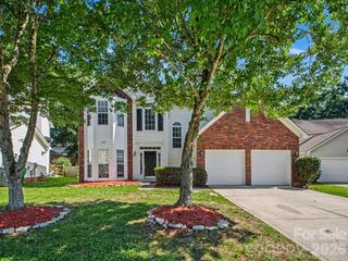 5142 Bentgrass Run Drive, Charlotte, NC 28269