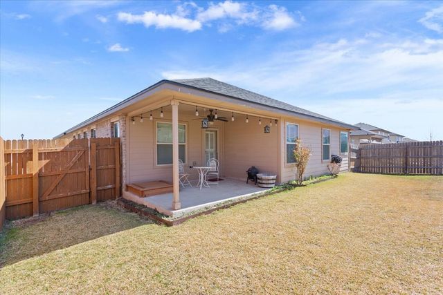 2801 Samson Drive, Waco, TX 76655