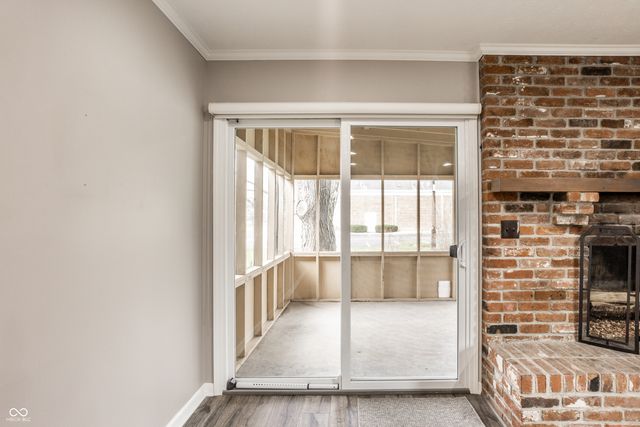 140 N 9th Street, Zionsville, IN 46077
