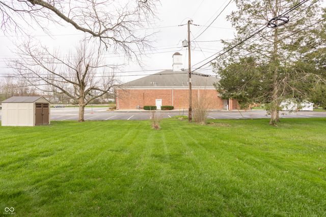140 N 9th Street, Zionsville, IN 46077