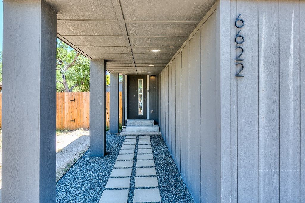 Image 9 of property listing at 6622 Knickerbocker Road, San Angelo, TX 76904