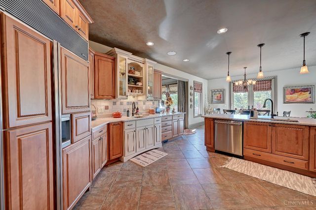 8511 Ivy Trails Drive, Anderson Twp, OH 45244