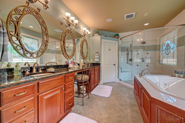 8511 Ivy Trails Drive, Anderson Twp, OH 45244