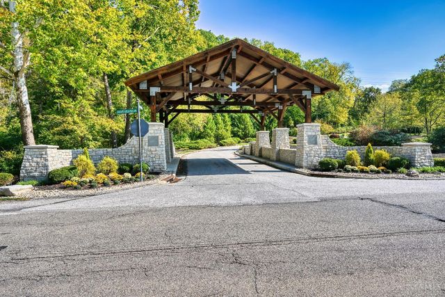 8511 Ivy Trails Drive, Anderson Twp, OH 45244