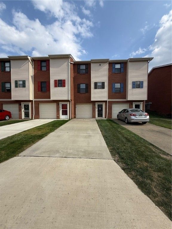 162 Woodhaven Drive, Seven Fields Boro, PA 16046