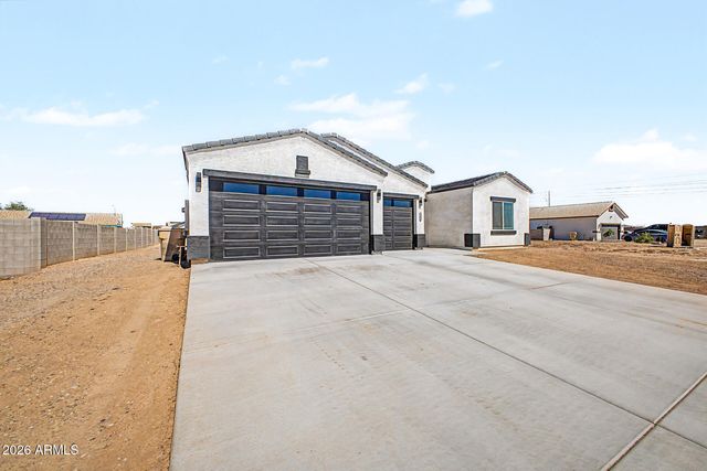 15981 S STEVENS Place, Arizona City, AZ 85123
