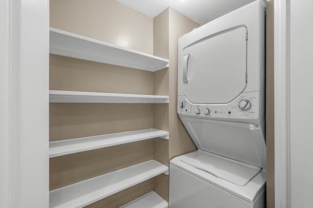 3525 Sage Road 801, Houston, TX 77056