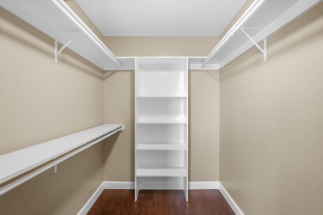 3525 Sage Road 801, Houston, TX 77056