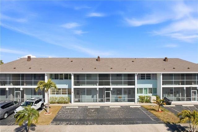 403 SE 43rd TER 9, Cape Coral, FL 33904