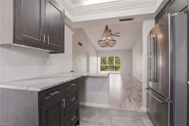 403 SE 43rd TER 9, Cape Coral, FL 33904