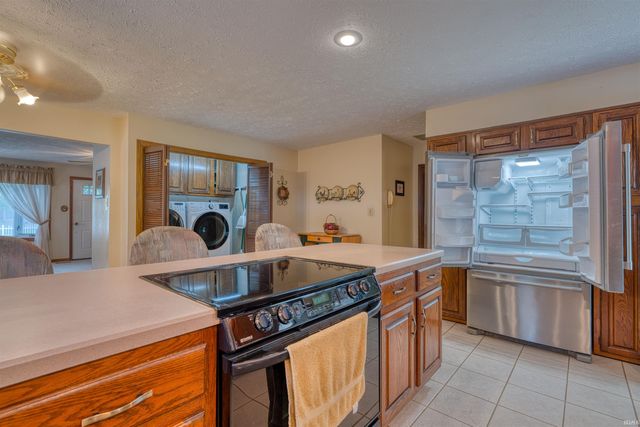 1605 S Shelby Avenue, Evansville, IN 47714