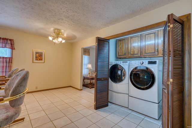 1605 S Shelby Avenue, Evansville, IN 47714