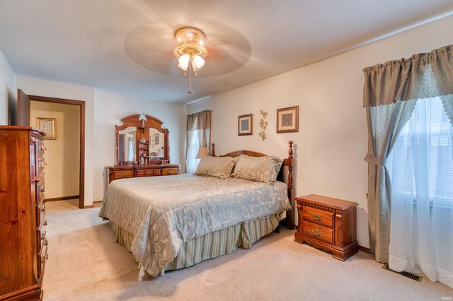 1605 S Shelby Avenue, Evansville, IN 47714