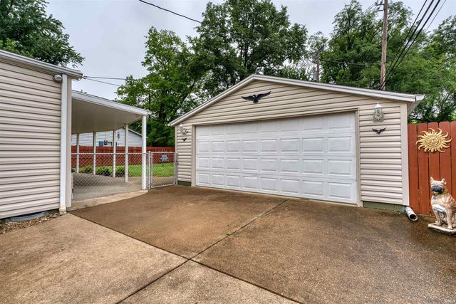 1605 S Shelby Avenue, Evansville, IN 47714