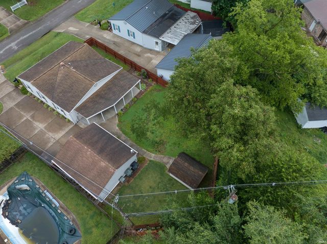 1605 S Shelby Avenue, Evansville, IN 47714
