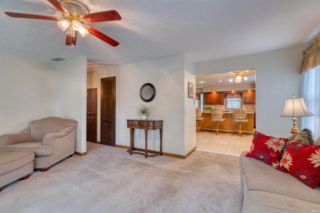 1605 S Shelby Avenue, Evansville, IN 47714