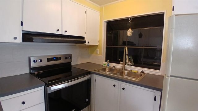 3902 FRIENDSHIP BOULEVARD, Lakeland, FL 33815