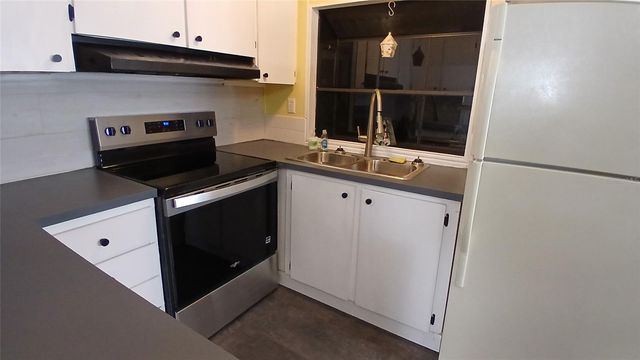 3902 FRIENDSHIP BOULEVARD, Lakeland, FL 33815