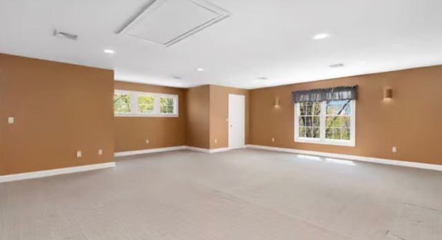 34 Stone Ridge Road, North Attleboro, MA 02760