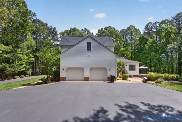 13501 Blue Heron Cir, Chesterfield, VA 23838