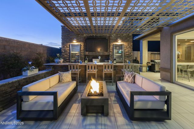 9307 Sky Dune Way, Reno, NV 89521