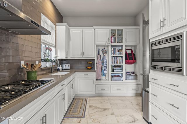 9307 Sky Dune Way, Reno, NV 89521