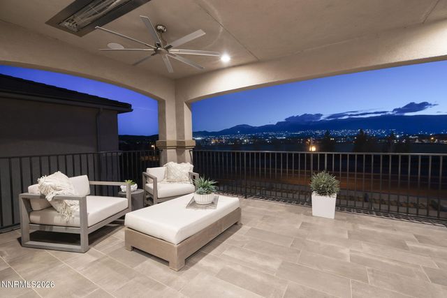 9307 Sky Dune Way, Reno, NV 89521