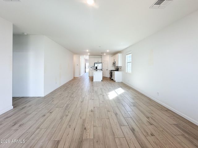 47638 W KENNER Drive, Maricopa, AZ 85139