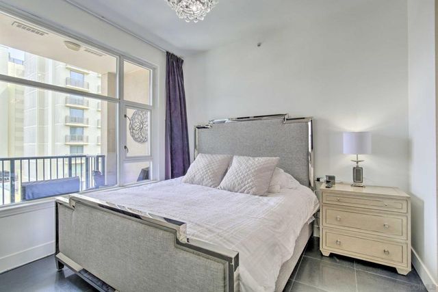 530 K Street 1117, San Diego, CA 92101