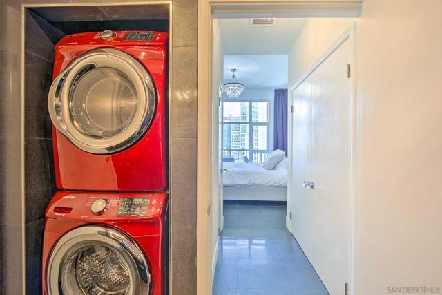 530 K Street 1117, San Diego, CA 92101