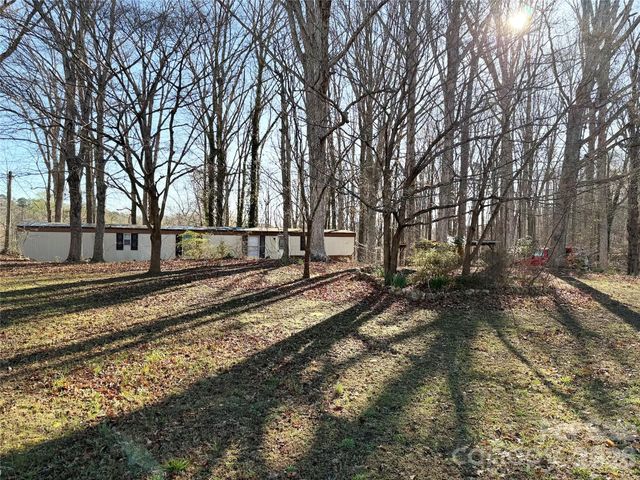 6562 Emerald Isle Drive, Sherrills Ford, NC 28673