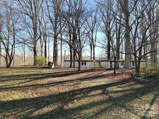 6562 Emerald Isle Drive, Sherrills Ford, NC 28673