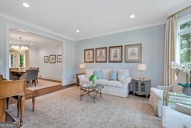 300 Chesterton Circle, Duluth, GA 30097