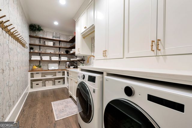 300 Chesterton Circle, Duluth, GA 30097