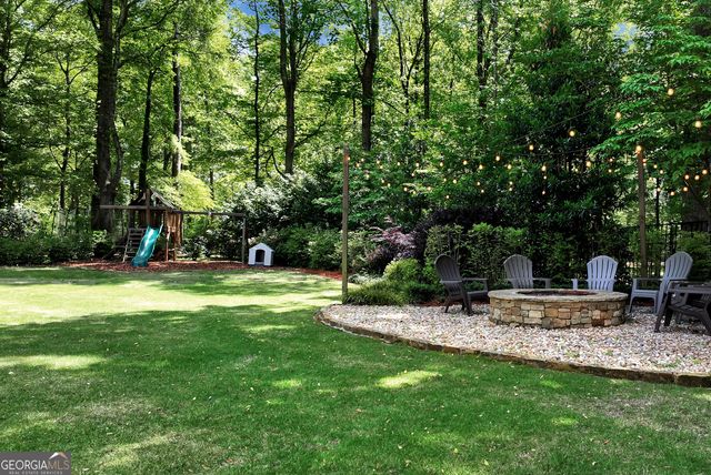 300 Chesterton Circle, Duluth, GA 30097