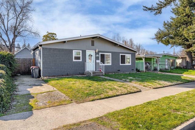 624 S Ivy Street, Medford, OR 97501