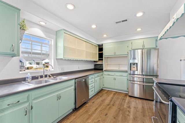 624 S Ivy Street, Medford, OR 97501