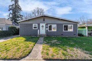 624 S Ivy Street, Medford, OR 97501