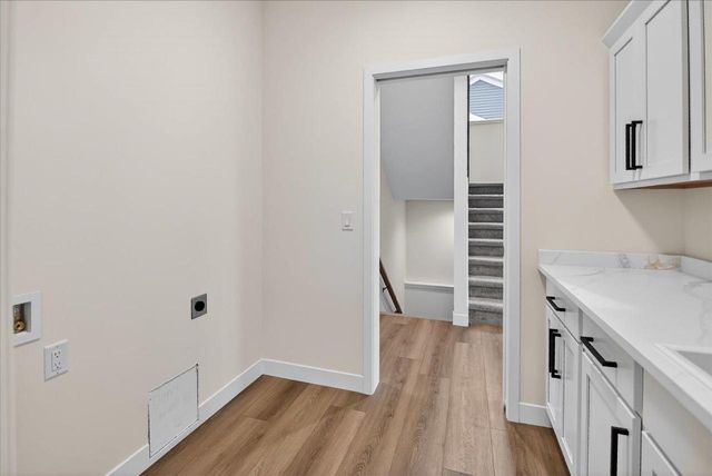 5613 Glorious Drive, Madison, WI 53718