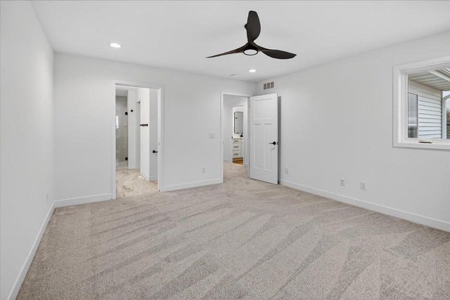 5613 Glorious Drive, Madison, WI 53718