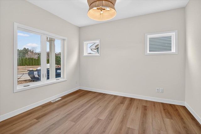 5613 Glorious Drive, Madison, WI 53718