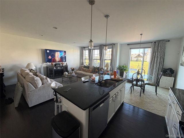 45 Lewis Road, Hopewell Junction, NY 12533